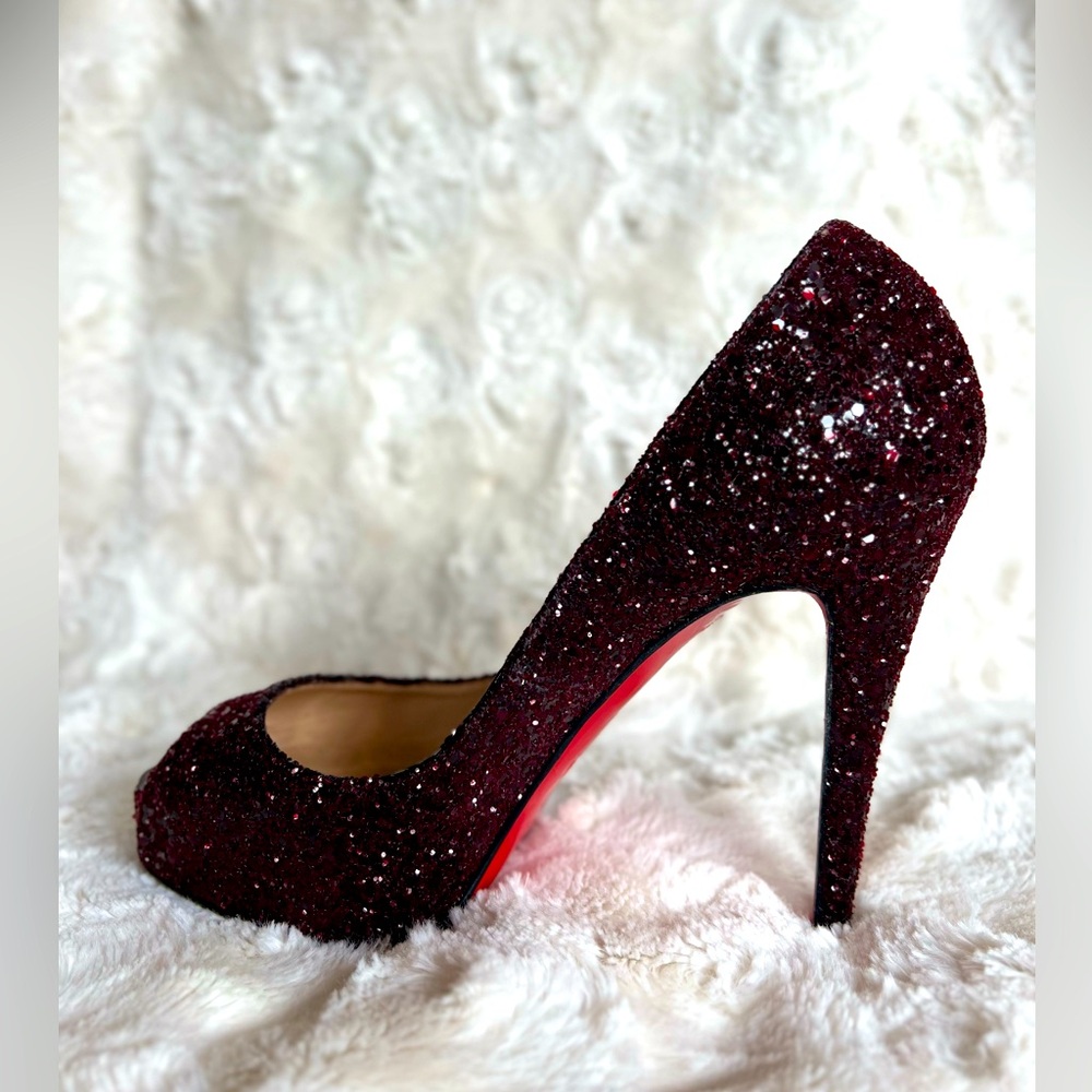 Christian Louboutin Very Prive 120 Burgundy Glitter Peep Toe Heels Size 38 US 8 - Picture 4 of 17